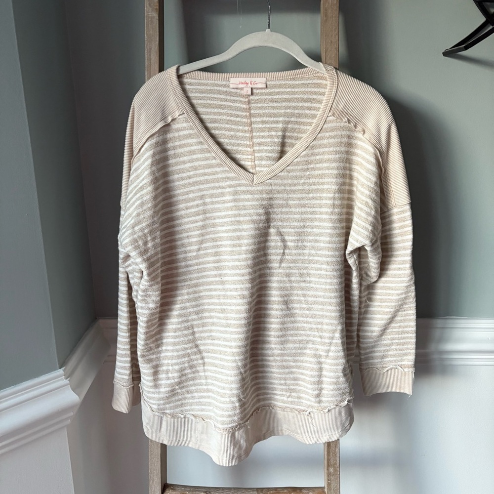 Hailey & Co Cream Striped Sweater Size Small - 1758